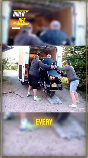 How to loading a Boss Hoss V8 | Biker and life