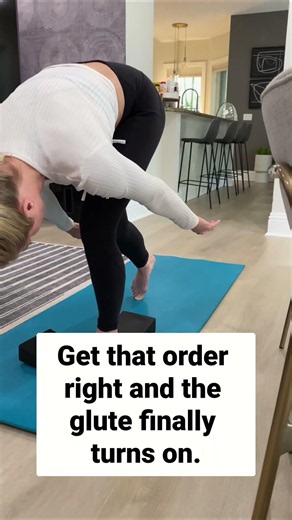 Why You Feel Glute Exercises In Your Lower Back (Hip vs Knee Extension)