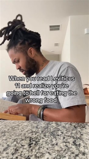 Nelson | Christian Brand | Funny Man on Instagram: "I remember reading Leviticus 11 for the first time, it felt terrifying. No pork(I love Bacon). No shellfish. No shortcuts. And if you stop there, you might think, ‘Wait… am I going to hell over food?’ But Scripture explains Scripture. ( read that again) Jesus later makes it clear that what goes into your body doesn’t defile you it’s what comes from the heart (Matthew 15:11 and Mark 7:18–19). And in Acts 10, God shows Peter that dietary laws wer