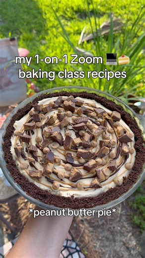 🥜🥧learn to make this insanely delish pie on my Zoom baking classes✨comment BAKE to apply #dessert