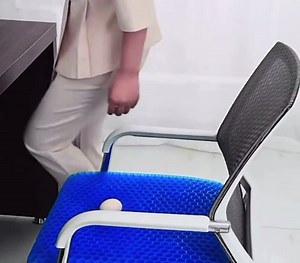 Gel Seat Cushion for Long Sitting Pressure Relief (Super Large & Thick) - Non-Slip Gel Chair Cushions for Back,Sciatica,Tailbone Pain Relief - Seat Cushion for Office Desk Chair,Car Seat,Wheelchair