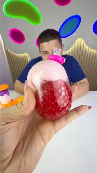 He put a Taba squishy in the machine😮