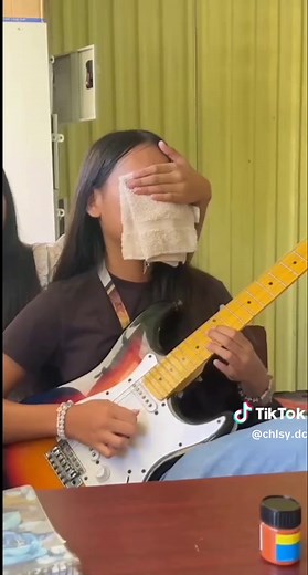 Mastering Electric Guitar with Mundo Tutorials