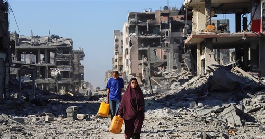 Palestinians return to ruins where homes once stood