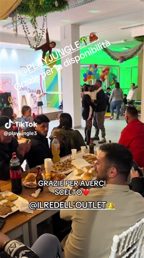 Video di IL RE DELL'OUTLET👑 (@ilredelloutlet0) con audio originale - IL RE DELL'OUTLET👑