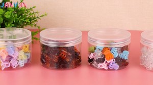 Watch small hair clips on Amazon Live