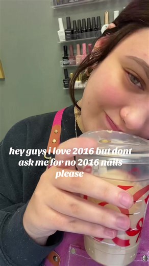 Nail Trends: No Accent Colors for 2016