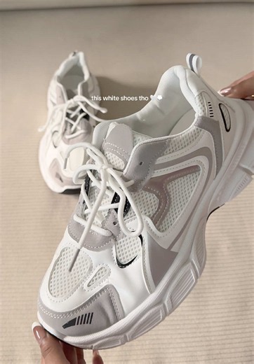 Chunky White Shoes: Stylish & Affordable