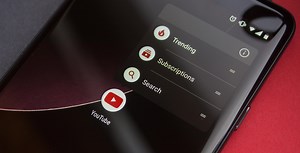 YouTube for Android gets dark mode, rolling out to users now