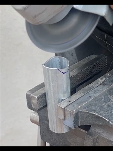 What Started as an Old Shovel Turned into a Brilliant, Million-Dollar Innovation. #welder #metalwork #fabrication #fyp