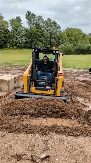 Dig into this deal. Sany ST230V Track Loader demo special. $78,900. • 73hp Yanmar power • HVAC • 2 speed • Hi Flow • Ride control • Air seat • Back up camera • Bucket • Full 3 year/3,000 hour warranty For all the details get in touch. 📍1642 Hwy 6 Freelton ON 🌐 www.regionaltractor.ca ☎️ 905-659-1094 ✉️ rtsl@bellnet.ca #sany #trackloader #skidsteer #tractor #equipment #construction #landscape | Regional Tractor Sales Ltd