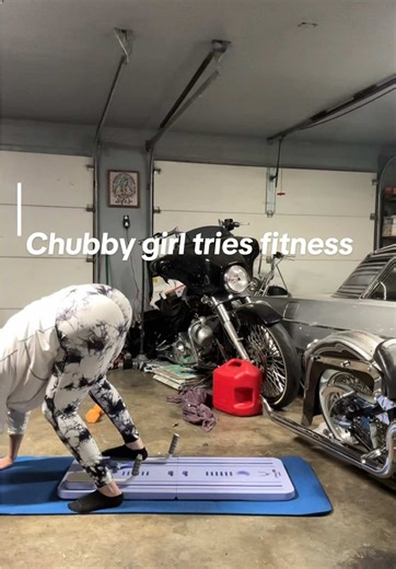 @Heather Gonzalez is where I’m gonna start posting my workout videos! Follow me, por favor🥹🙈🤭 #chubbygirltriesfitness #workout #postpartum #6monthspostpartum