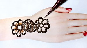 6.1K views · 233 reactions | Latest Easy Arabic Mehndi designs | Simple Mehandi ka design | Mehandi | Mehendi मेंहदी in this video tutorial i will show you step by step very easy mehndi design hope it's very helpful for beginners mehndi artist: Beautiful Henna | Beautiful Henna | Facebook