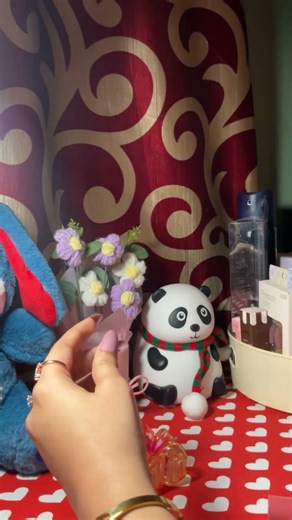 “Mars inspired lip drip tutorial 💄🪐”