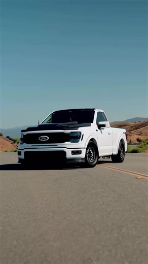 Name a better street truck!😏 🎥: @serranopro_ 🛻: @boosted5.0h #fordf150 #ford #f150 #singlecab #streettruck #racing