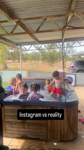 Stacey Hoare | IYKYK 🙄 #kids #siblings #cousins | Instagram