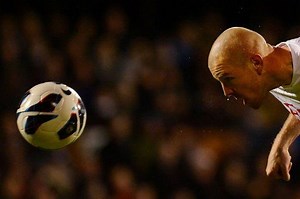 Fulham hold on to leave QPR in trouble