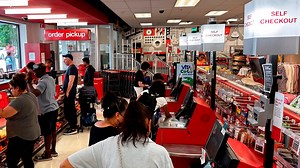 Why some stores are bringing back human cashiers