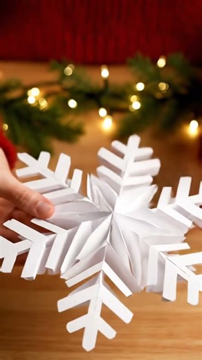 Diy 3D Paper Hand Art #handmade #diy #3d #handskill #paper 11