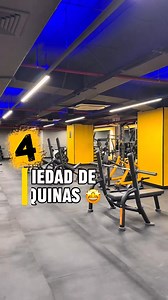 ¡ABRIMOS EN EL CORAZÓN DE GUAYAQUIL! 💪 Ahora tienes un nuevo gym cerca tuyo 🤩 Smart Fit llegó a 📌 9 de octubre con todo: ✅ Las mejores máquinas ✅ Smart Help (botón de ayuda en todas las máquinas) ✅ Smart App con rutinas personalizadas ✅ Entrenadores todo el tiempo, Smart Spa… ¡y más! 📍 Chimborazo y 9 de Octubre - Entre Pasteles&Compañía y Pharmacy’s 💛 ¡Ven a conocernos y entrena como te lo mereces! | Smart Fit Ecuador