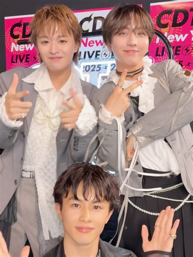 #原因は自分にある。#大倉空人 さん #長野凌大 さんと爪トギ🐈‍⬛✨️ @gnjb_official #超特急に九生あり #超特急_NINELIVES