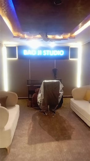 Exploring My New Studio in Lahore: Bao Ji Studio