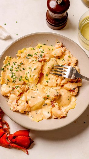 24K views · 402 reactions | lobster ravioli咽✨♥️ comment “lobster” below and I’ll DM you the recipe! | Legally Healthy Blonde | Facebook