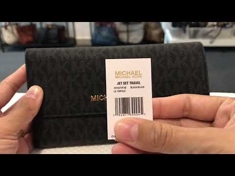 Michael Kors Jet Set Travel Trifold Wallet