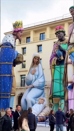 Alicante Raises the World’s Largest Nativity Scene | Shalom World News