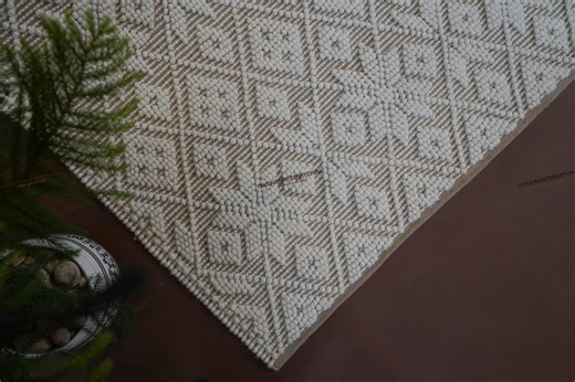 Handmade Wool Pebble Rug, Textured White Area Carpet, Chunky Wool Rugs for Home Decor, Soft and Comfortable and Multi Design Carpets - Etsy