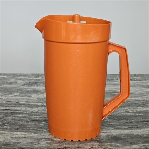 Vintage Tupperware Pitcher 2 Qt Burnt Orange W/push Button Lid 800-4 AS IS - Read Description - Etsy