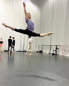 Rhys Antoni😱 | Só Bailarinos