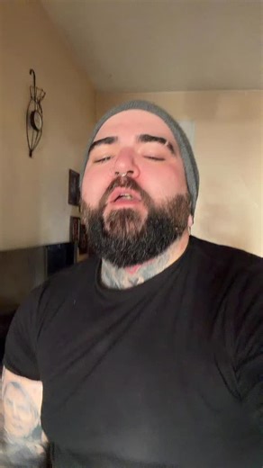 Thomas ‘Dusty’ Allie strikes again! #thomasjallie #datingtips #datingadvice #relationshiptips #relationshipadvice #guyswithbeards #beards #bearded #beardedup #menwithbeards #beardedmen #beardedmenofinstagram #guyswithtattoos #tattoos #tattooed #tatted #tattedup #menwithtattoos #guyswithpiercings #explore #explorepage✨ | thomasjallie