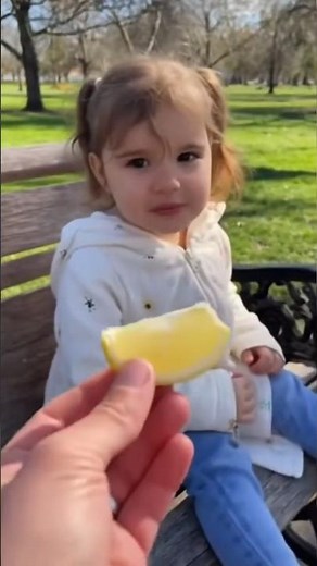 🍋😂 Little Girl Tries Lemon for the First Time!