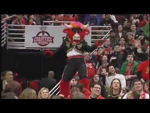 Chicago's Benny the Bull Mascot Compilation!