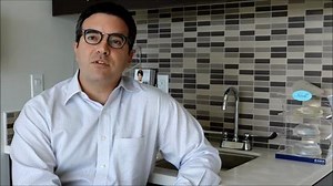 Lip Augmentation: The Doctor Answers 4 Common Questions