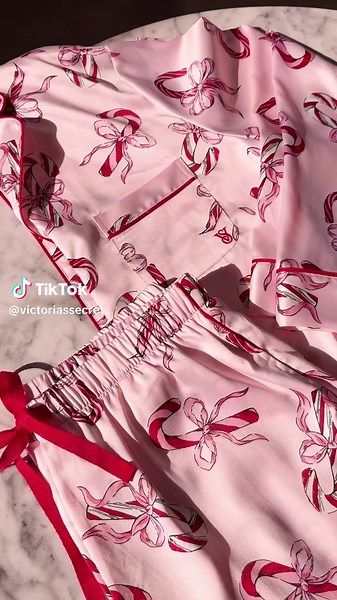 Meet the Pajamas you’ll live in (and gift on repeat). #VictoriasSecret #Holiday