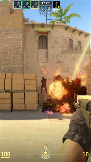 This Flash + Molotov Combo Destroys A Main Defenders! | CS2 Mirage #counterstrike2 #cs2 #gaming