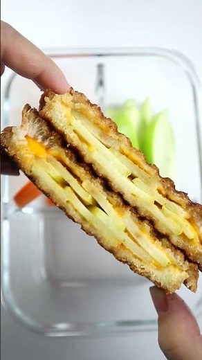 Sweet and Savory Grilled Cheese with Apples #shorts #recipe #lunch