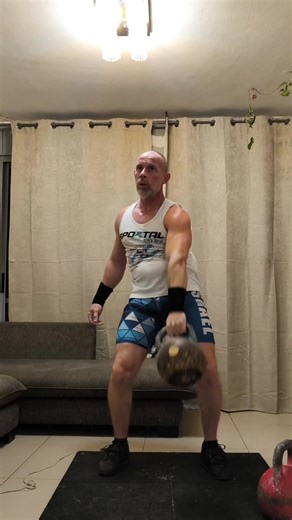 6.4K views · 176 reactions | Snatch day : 24 kg: 2+2 min/24 rpm 32 kg: 1+1 min /21 rpm Snatch with extra swing 24 kg: 3+3 min/11 rpm 3 sets of :32 kg Swing- squat : 40 reps( changing arms every 10 reps+ 30 Hand to hand swing in one set | Michael Lisichkin | Facebook