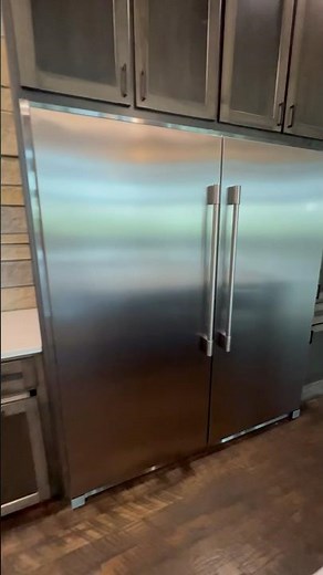 Frigidaire Professional Series Refrigerator and Freezer 33in pair!