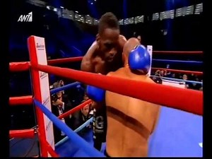 LAY-OUT.GR Τραυματισμός Ζαμπίδη