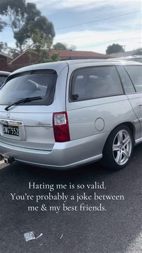 V8 Supercars Fun with Friends: Laughs and Memories