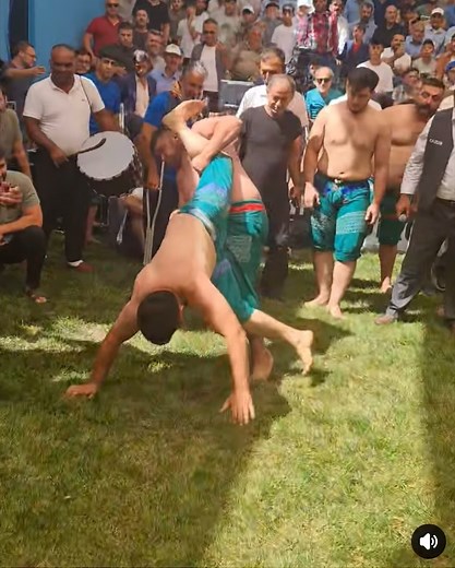 Güreş Türklerin binlerce yıllık Ata sporu olup dünyaya Oğuz Türklerinden geçtiği Dede korkut destanlarıyla kanıtlanmıştır, BERTİZ’DE GÜREŞ: Bertiz bölgemizde atadan dededen gelen güreş sporumuz bozkırdan çimlere gelmeden önce Düğünlerde yapılırdı, Ve düğünlerimiz okadar şenlik ve kalabalık olurduki onlarca köy toplanır büyük coşku ile düğünlerimiz ve güreşlerimiz yapılırdı, Pehlivanlarımız köylerini temsil eder Bölgeden Güreş ağası seçilir ve baş pehlivana ödül güreş ağası tarafından takdim edil