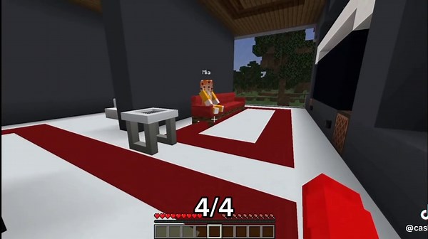 Building a Trampoline Park at Home in Minecraft