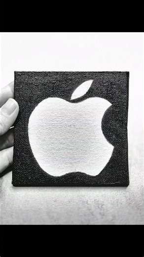 Apple logo!🤍🖤 #logomark #painting #trending #art