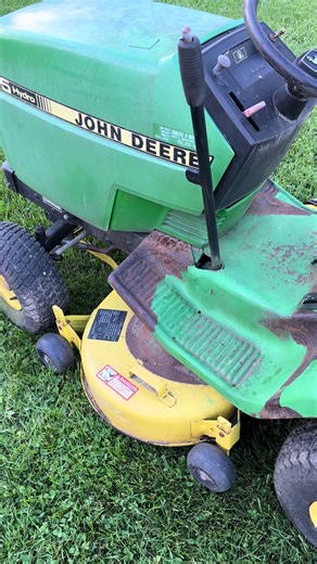 Fixing a John Deere 175 Hydro Drive Belt
