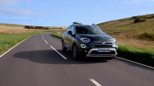 The new Fiat 500X Driving Video