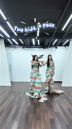 Unexpected posing with tarpaulin costumes bybacademy #thanhhuyennguyen #daotaonguoimau #5g