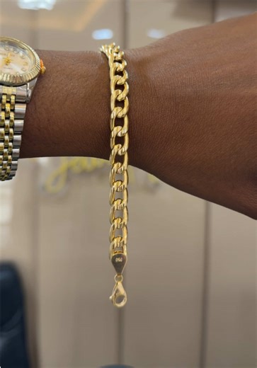 18K Gold Cuban Bracelet - Shop Now in Lagos